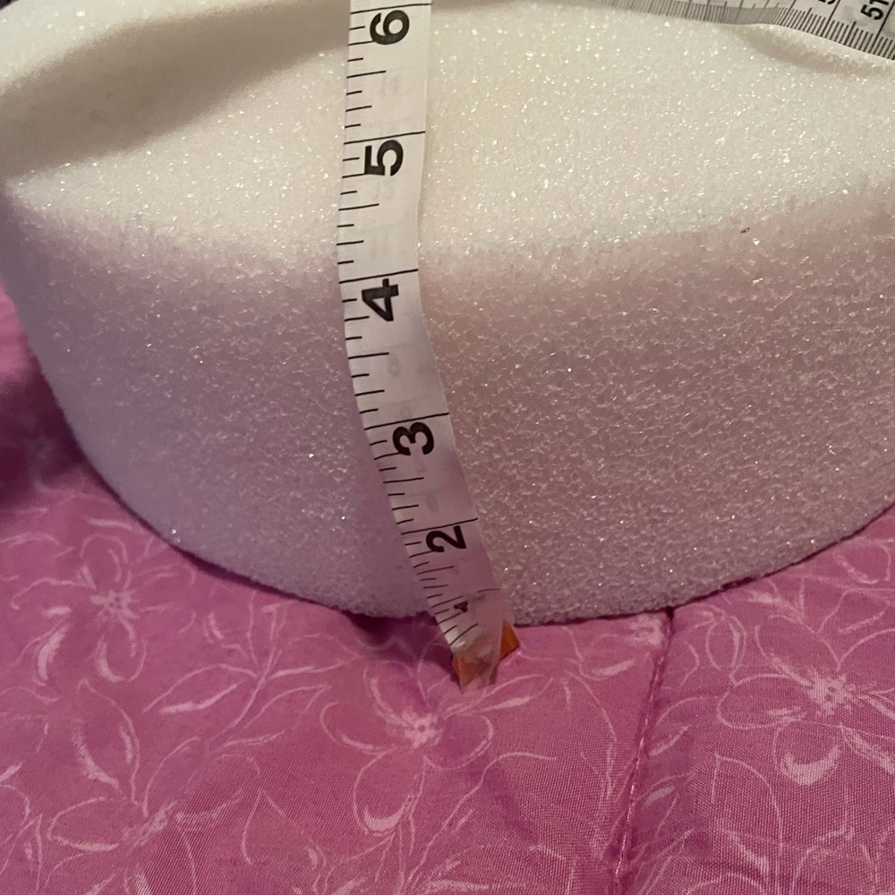 Craft foam large circle- free when bundled, donating 10/18 - Picture 3 of 3